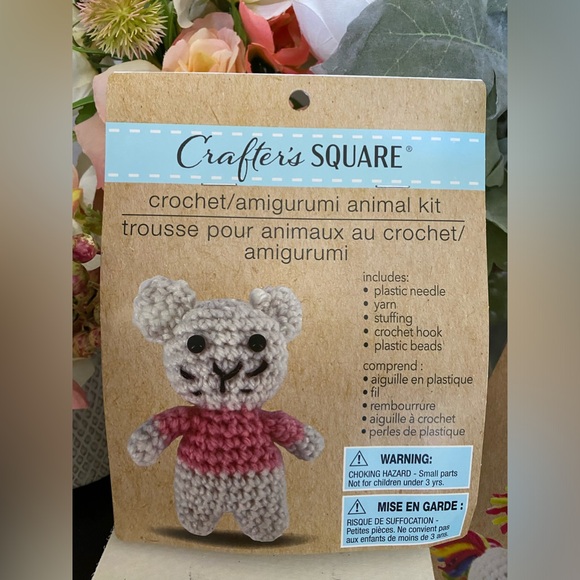 🆕🧶 CRAFTER’S SQUARE ANIMAL CROCHET KIT BUNDLE! NEW FACTORY SEALED. 6 DESIGNS! - Picture 8 of 9